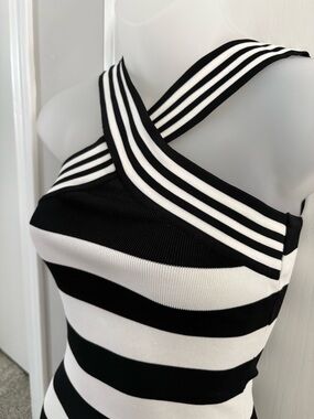 CACHÉ Black & White Striped Cross-Strap Halter Top Size S